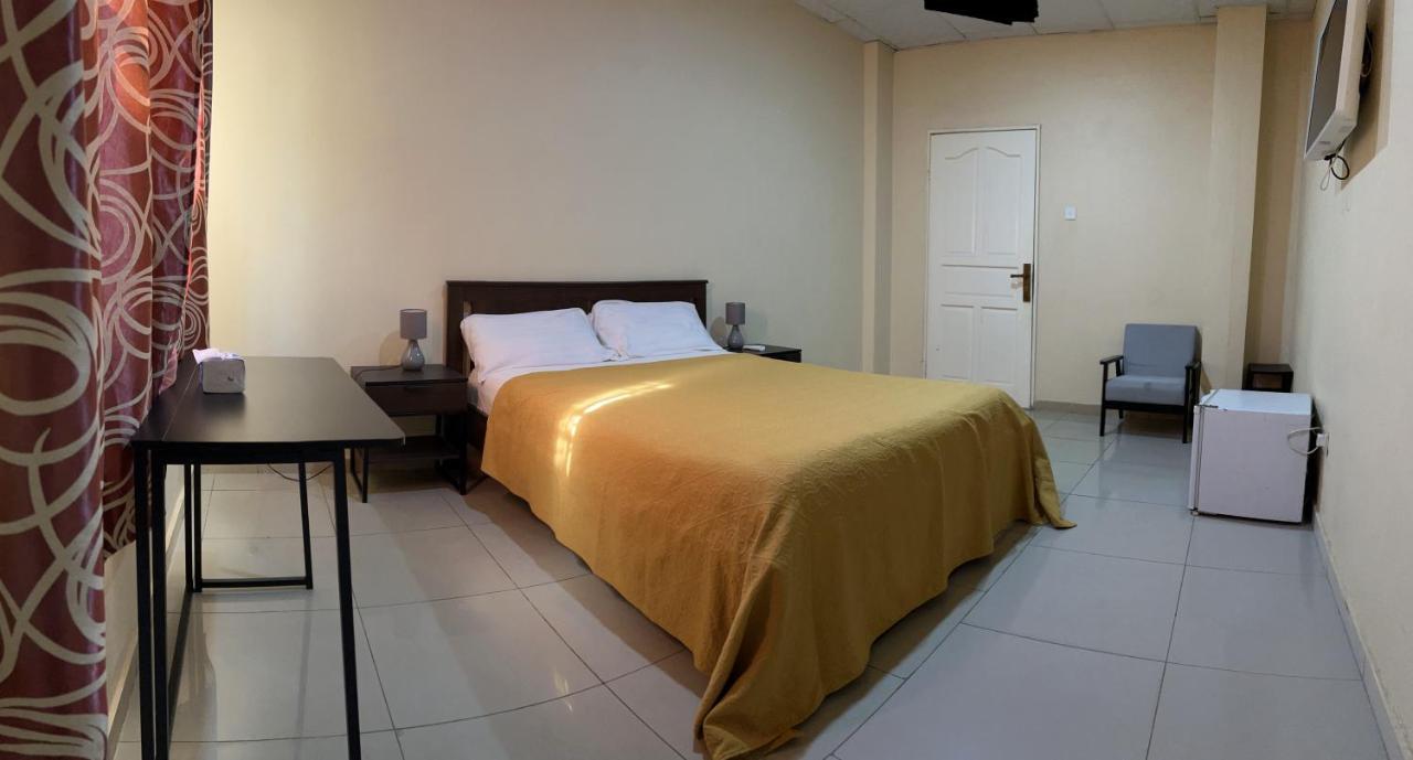 Sky Inn Hotel Freetown Dış mekan fotoğraf