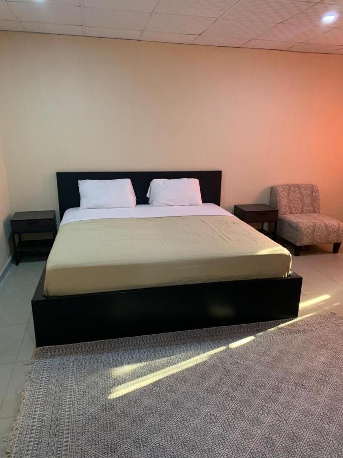 Sky Inn Hotel Freetown Dış mekan fotoğraf